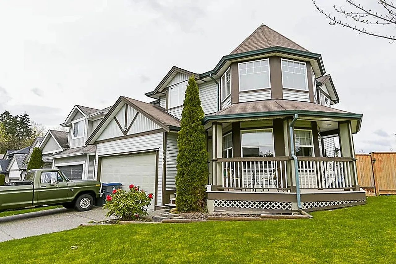 6806 185 STREET, Cloverdale BC, Surrey