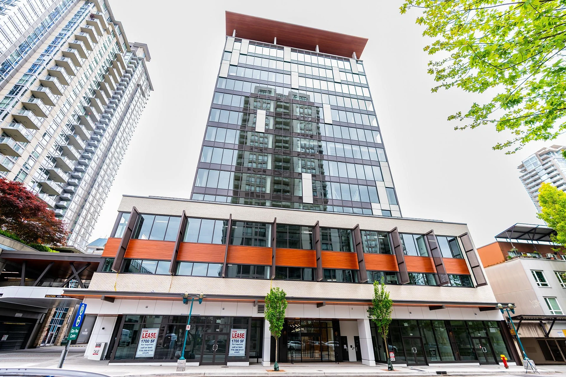 600 2992 Glen Drive, North Coquitlam, Coquitlam