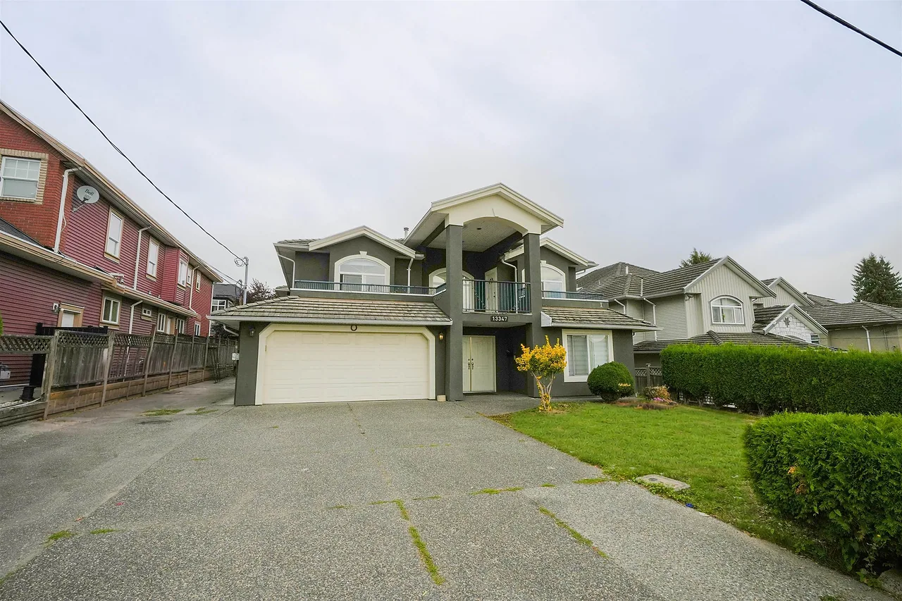 13347 89 Avenue, Queen Mary Park Surrey, Surrey
